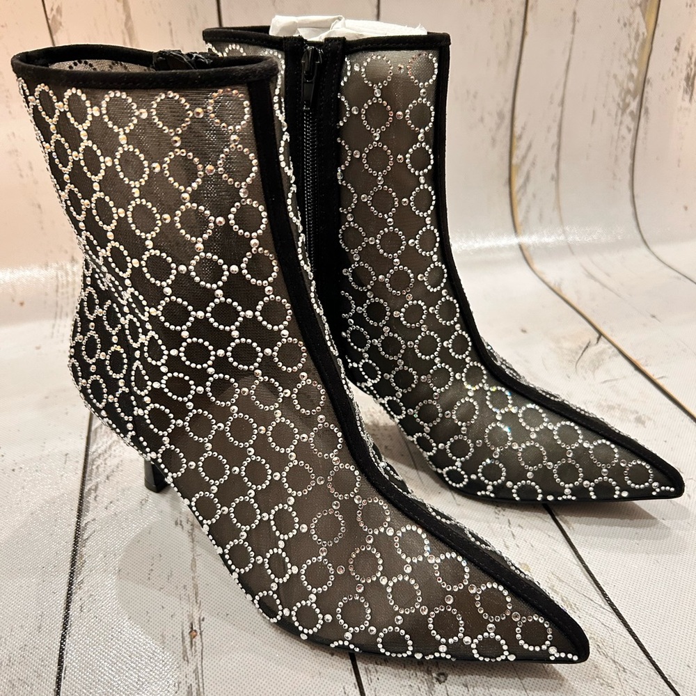 Sz 5, 8.5, 9 INC Silver Sparkle Black mesh and Silver Women's Ankle Boots